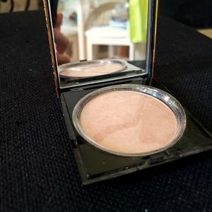 Elizabeth Arden Glimmer Powder